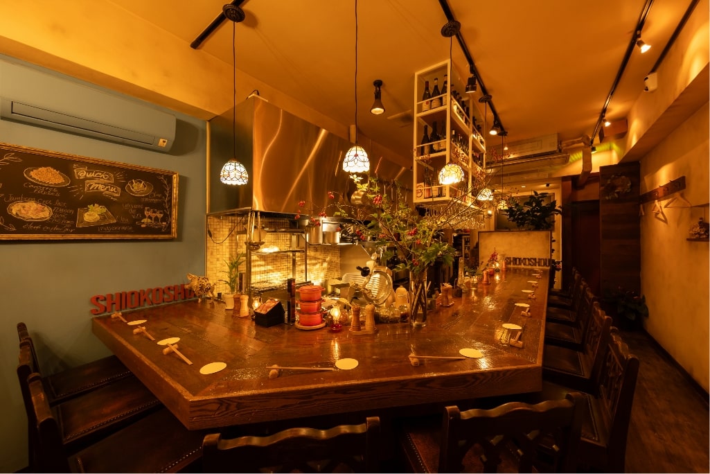 ビストロしおこしょう